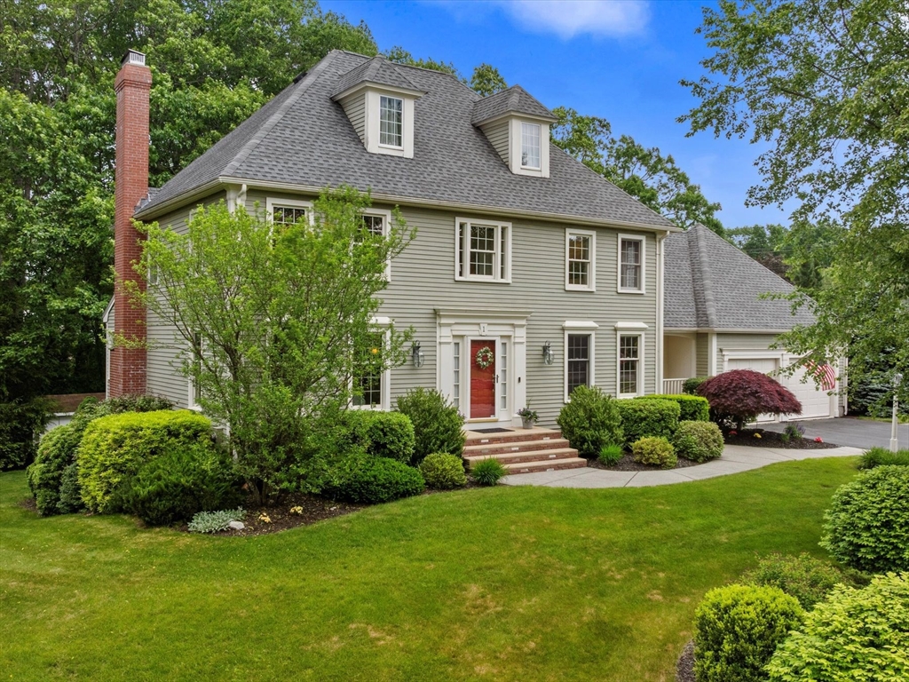 1 Benjamin Drive, Westborough, Massachusetts, 4 Bedrooms Bedrooms, 10 Rooms Rooms,3.5 BathroomsBathrooms,Residential,For Sale,Benjamin Drive,73386291