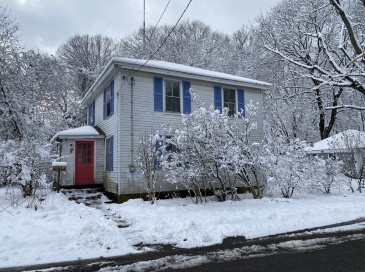 181 Saint Mary St, Needham, Massachusetts, 3 Bedrooms Bedrooms, 6 Rooms Rooms,1 BathroomBathrooms,Residential,For Sale,Saint Mary St,73471153