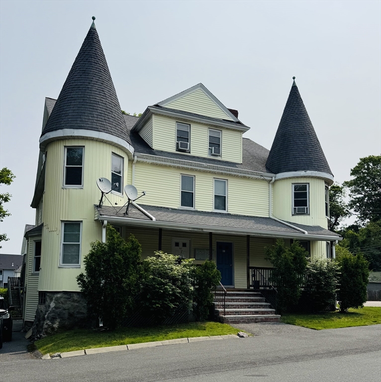 80 Dale Street, Dedham, Massachusetts, 1 Bedroom Bedrooms, 4 Rooms Rooms,1 BathroomBathrooms,Residential Lease,For Rent,Dale Street,73483749