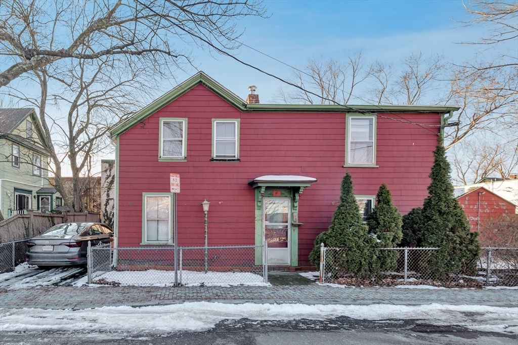 54 Bellis Cir, Cambridge, Massachusetts, 3 Bedrooms Bedrooms, 6 Rooms Rooms,1 BathroomBathrooms,Residential,For Sale,Bellis Cir,73483693