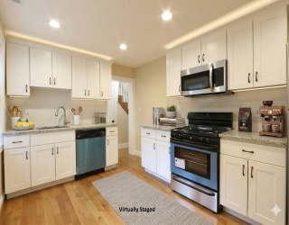 3 Saint James Pl, Boston, Massachusetts, 3 Bedrooms Bedrooms, 6 Rooms Rooms,1.5 BathroomsBathrooms,Residential Lease,For Rent,Saint James Pl,73483731