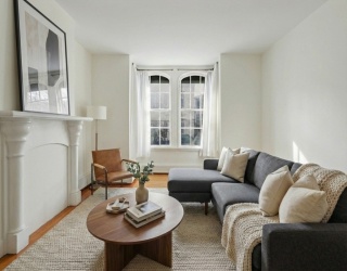 50 Monmouth St, Boston, Massachusetts, 2 Bedrooms Bedrooms, 5 Rooms Rooms,1 BathroomBathrooms,Residential Lease,For Rent,Monmouth St,73482124