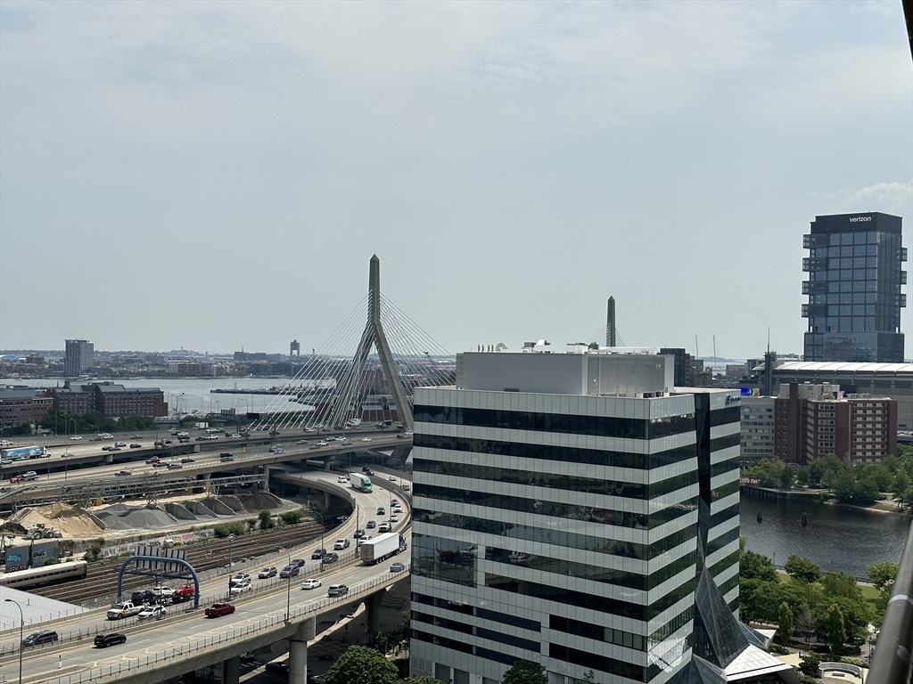 10 Museum Way, Cambridge, Massachusetts, 1 Bedroom Bedrooms, 3 Rooms Rooms,1 BathroomBathrooms,Residential Lease,For Rent,Museum Way,73482070