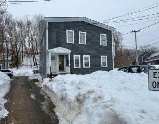 176 Court St, Plymouth, Massachusetts, 2 Bedrooms Bedrooms, 4 Rooms Rooms,1 BathroomBathrooms,Residential Lease,For Rent,Court St,73482106