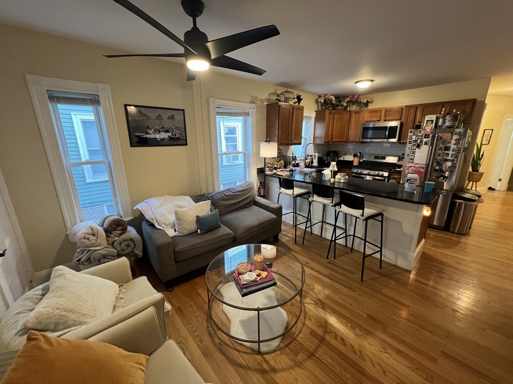 44 Gorham St, Somerville, Massachusetts, 4 Bedrooms Bedrooms, 5 Rooms Rooms,2 BathroomsBathrooms,Residential Lease,For Rent,Gorham St,73482014