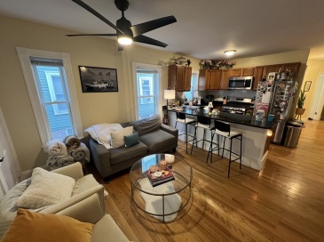44 Gorham St, Somerville, Massachusetts, 4 Bedrooms Bedrooms, 5 Rooms Rooms,2 BathroomsBathrooms,Residential Lease,For Rent,Gorham St,73482014