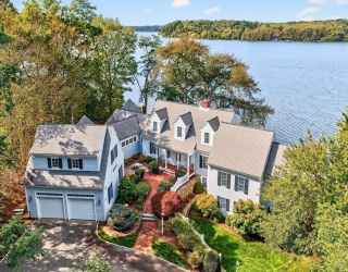 10 Brian Way, Harwich, Massachusetts, 4 Bedrooms Bedrooms, 11 Rooms Rooms,5 BathroomsBathrooms,Residential,For Sale,Brian Way,73483784