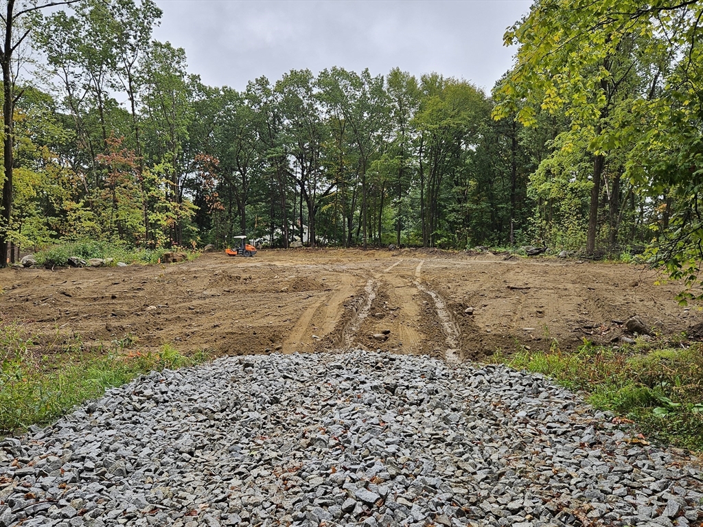 6 Charles Way, Chelmsford, Massachusetts, ,Land,For Sale,Charles Way,73483808