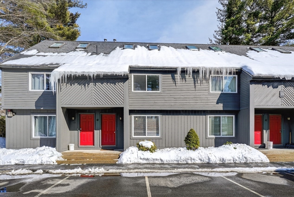 77 Wilson Street, Marlborough, Massachusetts, 2 Bedrooms Bedrooms, 6 Rooms Rooms,1.5 BathroomsBathrooms,Residential Lease,For Rent,Wilson Street,73481700