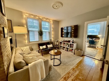 2 Pearl St, Boston, Massachusetts, 2 Bedrooms Bedrooms, 4 Rooms Rooms,1 BathroomBathrooms,Residential Lease,For Rent,Pearl St,73483828 2 Pearl St, Boston, Massachusetts, 2 Bedrooms Bedrooms, 4 Rooms Rooms,1 BathroomBathrooms,Residential Lease,For Rent,Pearl St,73483828