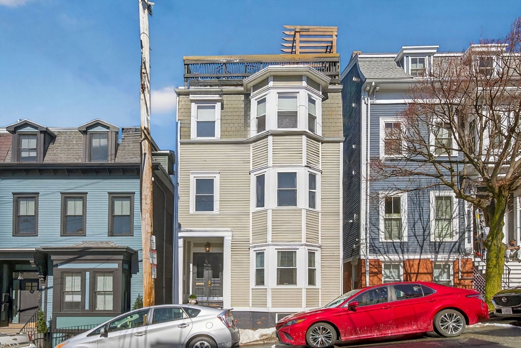 64 Telegraph Street, Boston, Massachusetts, 2 Bedrooms Bedrooms, 4 Rooms Rooms,1 BathroomBathrooms,Residential,For Sale,Telegraph Street,73483840