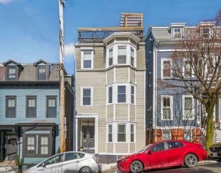 64 Telegraph Street, Boston, Massachusetts, 2 Bedrooms Bedrooms, 4 Rooms Rooms,1 BathroomBathrooms,Residential,For Sale,Telegraph Street,73483840