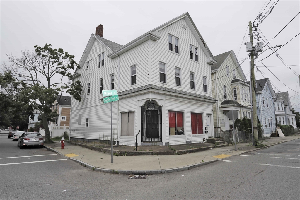 50-52 Rivet, New Bedford, Massachusetts, ,Commercial Lease,For Rent,Rivet,73483843