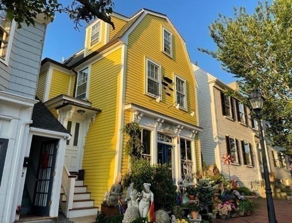 164 Washington Street, Marblehead, Massachusetts, 1 Bedroom Bedrooms, 4 Rooms Rooms,1 BathroomBathrooms,Residential Lease,For Rent,Washington Street,73483845