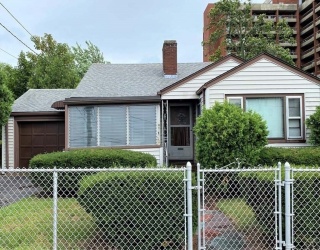 20 Chapman St, Quincy, Massachusetts, 2 Bedrooms Bedrooms, 5 Rooms Rooms,1 BathroomBathrooms,Residential Lease,For Rent,Chapman St,73483865