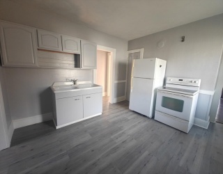 57-59 Lester, Springfield, Massachusetts, 3 Bedrooms Bedrooms, 6 Rooms Rooms,1 BathroomBathrooms,Residential Lease,For Rent,Lester,73483880