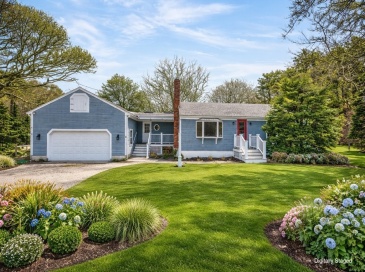 2 Pine Ridge End, Truro, Massachusetts, 3 Bedrooms Bedrooms, 6 Rooms Rooms,1.5 BathroomsBathrooms,Residential,For Sale,Pine Ridge End,73483886