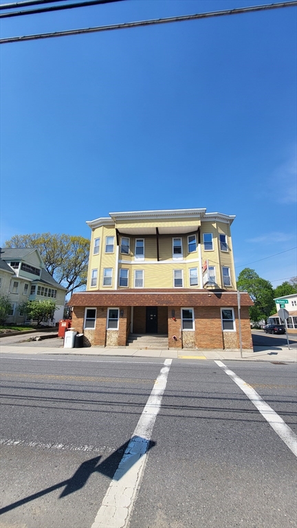 218 Mechanic Street, Leominster, Massachusetts, 1 Bedroom Bedrooms, 2 Rooms Rooms,1 BathroomBathrooms,Residential Lease,For Rent,Mechanic Street,73482383
