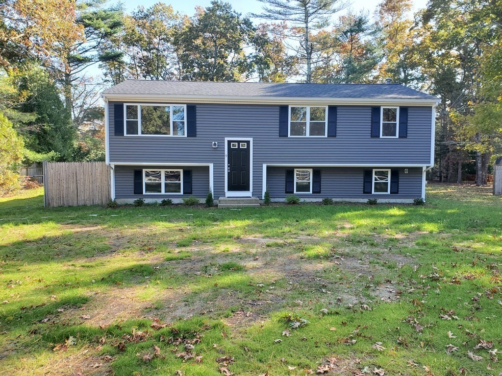 9 Rickard St, Carver, Massachusetts, 3 Bedrooms Bedrooms, 6 Rooms Rooms,2 BathroomsBathrooms,Residential Lease,For Rent,Rickard St,73482487