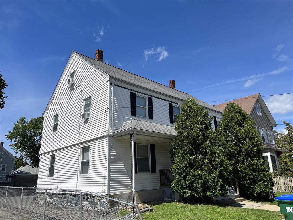 36 Everett, Medford, Massachusetts, 2 Bedrooms Bedrooms, 4 Rooms Rooms,1 BathroomBathrooms,Residential Lease,For Rent,Everett,73482561