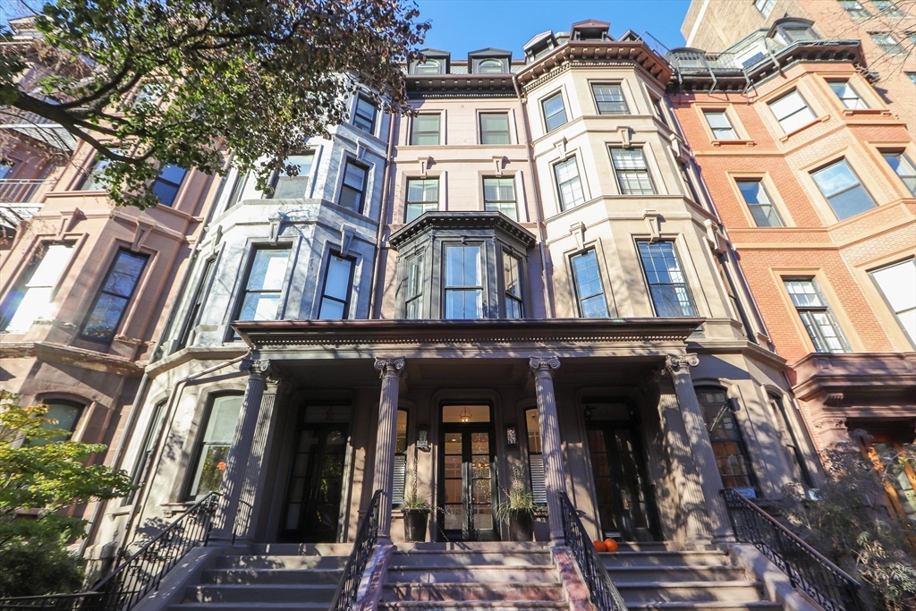 5 Marlborough St, Boston, Massachusetts, 5 Bedrooms Bedrooms, 12 Rooms Rooms,6 BathroomsBathrooms,Residential Lease,For Rent,Marlborough St,73483919