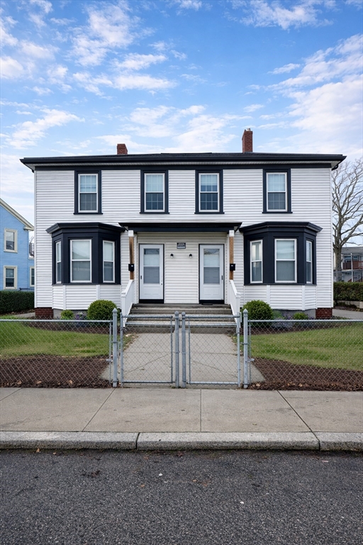 8-12 Elmont St, Boston, Massachusetts, 5 Bedrooms Bedrooms, 8 Rooms Rooms,1 BathroomBathrooms,Residential,For Sale,Elmont St,73483948