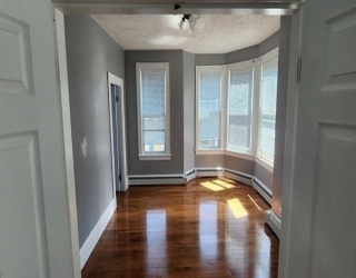 19A Clifton St, Boston, Massachusetts, 3 Bedrooms Bedrooms, 6 Rooms Rooms,1 BathroomBathrooms,Residential Lease,For Rent,Clifton St,73483951