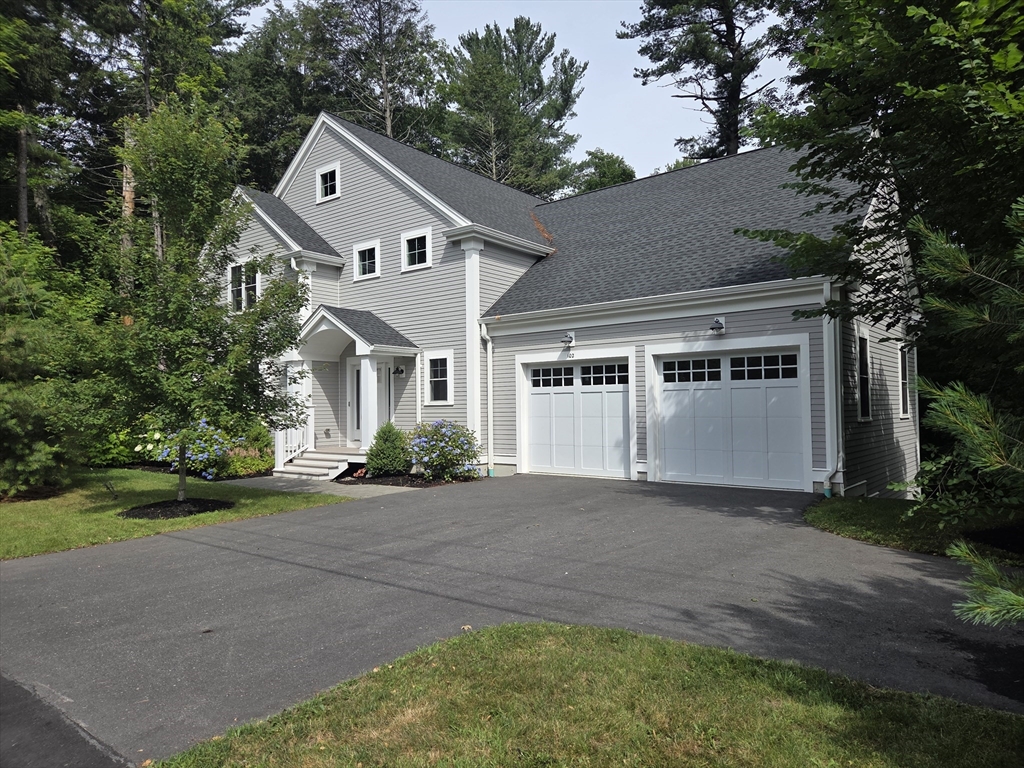 102 Highland St., Concord, Massachusetts, 4 Bedrooms Bedrooms, 10 Rooms Rooms,4.5 BathroomsBathrooms,Residential,For Sale,Highland St.,73483968