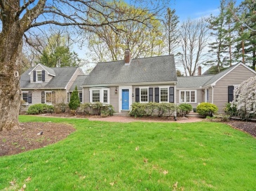 2270 Massachusetts Ave, Lexington, Massachusetts, 3 Bedrooms Bedrooms, 9 Rooms Rooms,2.5 BathroomsBathrooms,Residential Lease,For Rent,Massachusetts Ave,73483987