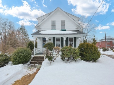 218 High St, North Attleboro, Massachusetts, 3 Bedrooms Bedrooms, 9 Rooms Rooms,2 BathroomsBathrooms,Residential,For Sale,High St,73483984 218 High St, North Attleboro, Massachusetts, 3 Bedrooms Bedrooms, 9 Rooms Rooms,2 BathroomsBathrooms,Residential,For Sale,High St,73483984