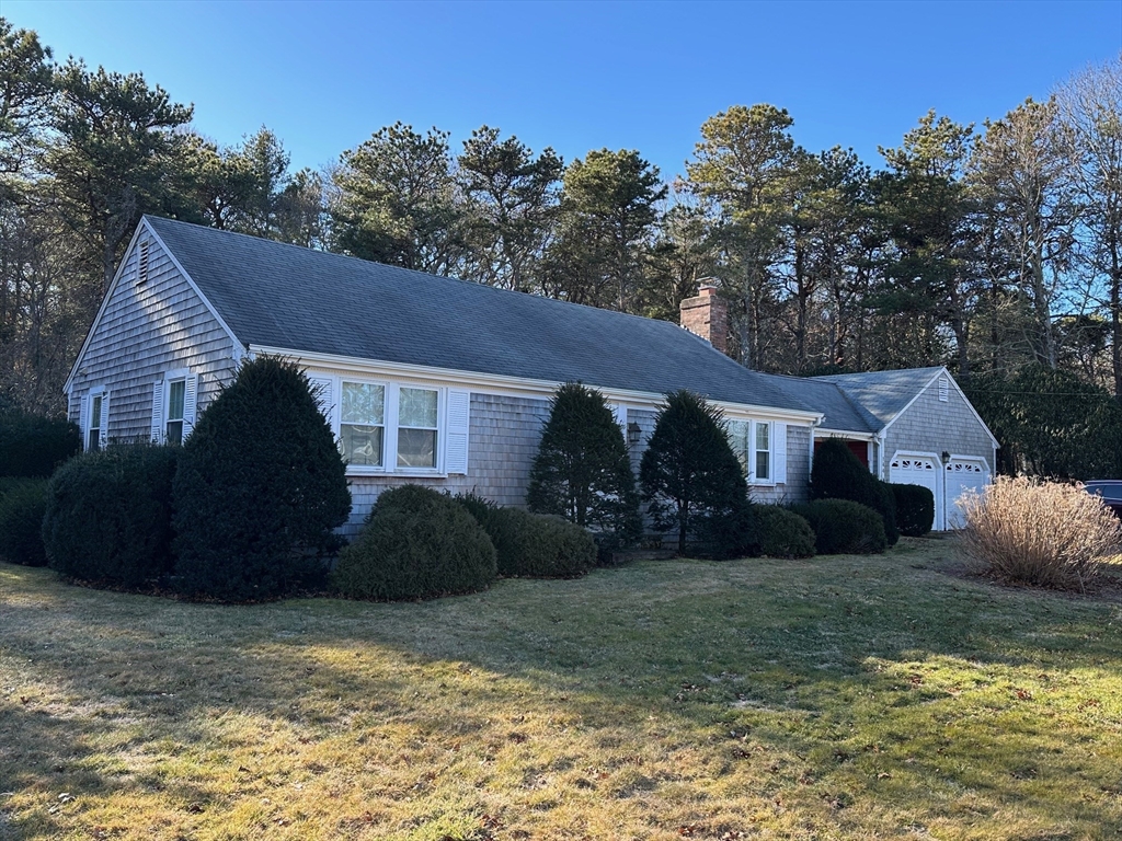 144 Forest Pines Drive, Dennis, Massachusetts, 2 Bedrooms Bedrooms, 4 Rooms Rooms,1.5 BathroomsBathrooms,Residential,For Sale,Forest Pines Drive,73475561