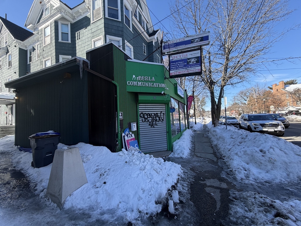 70-72 Broadway Street, Methuen, Massachusetts, ,Commercial Lease,For Rent,Broadway Street,73484126
