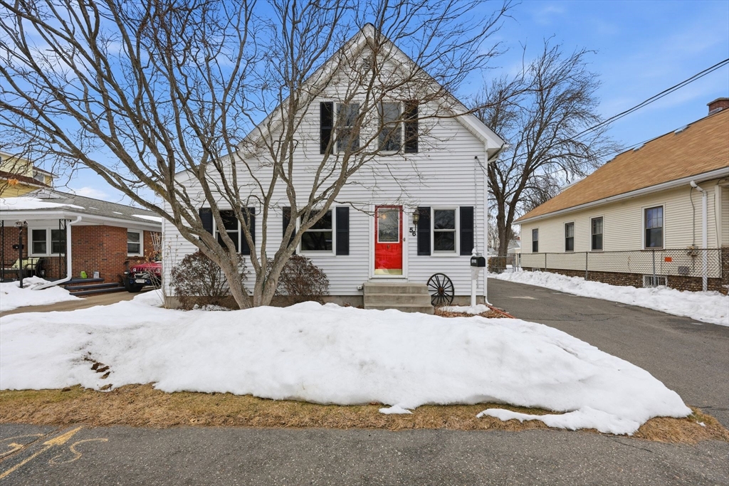56 Percy St, Chicopee, Massachusetts, 3 Bedrooms Bedrooms, 7 Rooms Rooms,1 BathroomBathrooms,Residential,For Sale,Percy St,73484127