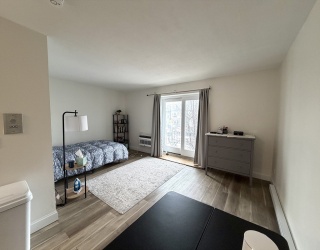 720 Bennington St, Boston, Massachusetts, 2 Rooms Rooms,1 BathroomBathrooms,Residential Lease,For Rent,Bennington St,73484163