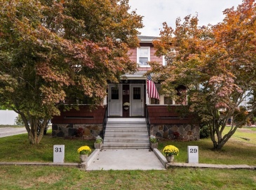 29-31 Broad Street Pl, Weymouth, Massachusetts, 6 Bedrooms Bedrooms, 12 Rooms Rooms,2.5 BathroomsBathrooms,Residential Income,For Sale,Broad Street Pl,73435085