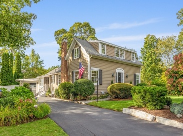 36 Adams Street, Lexington, Massachusetts, 3 Bedrooms Bedrooms, 6 Rooms Rooms,2.5 BathroomsBathrooms,Residential,For Sale,Adams Street,73429007 36 Adams Street, Lexington, Massachusetts, 3 Bedrooms Bedrooms, 6 Rooms Rooms,2.5 BathroomsBathrooms,Residential,For Sale,Adams Street,73429007