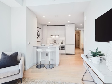 135 Seaport Blvd, Boston, Massachusetts, 1 Bedroom Bedrooms, 2 Rooms Rooms,1 BathroomBathrooms,Residential Lease,For Rent,Seaport Blvd,73478855
