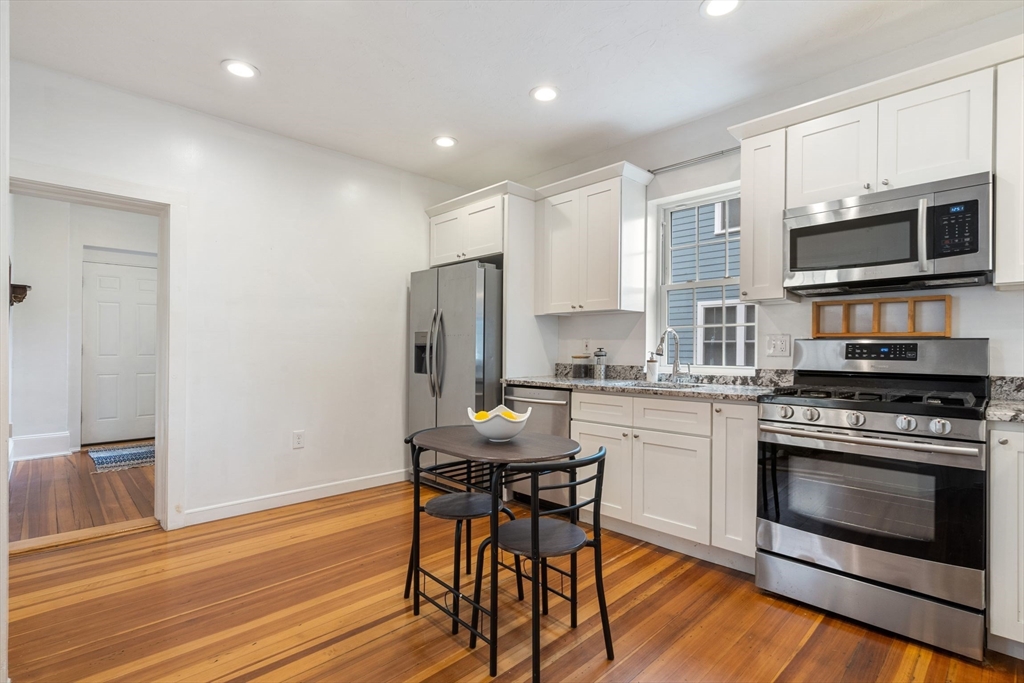 23 Goethe St, Boston, Massachusetts, 2 Bedrooms Bedrooms, 4 Rooms Rooms,1 BathroomBathrooms,Residential Lease,For Rent,Goethe St,73484198