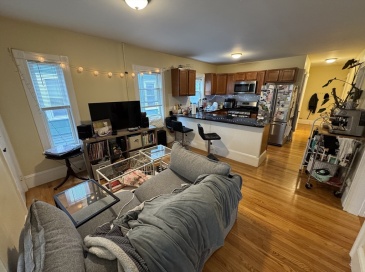 44 Gorham St, Somerville, Massachusetts, 4 Bedrooms Bedrooms, 5 Rooms Rooms,2 BathroomsBathrooms,Residential Lease,For Rent,Gorham St,73484256