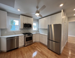 11 Burnham St, Somerville, Massachusetts, 3 Bedrooms Bedrooms, 5 Rooms Rooms,2 BathroomsBathrooms,Residential Lease,For Rent,Burnham St,73484245