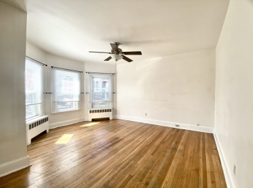 18-20 North High St, Melrose, Massachusetts, 1 Bedroom Bedrooms, 3 Rooms Rooms,1 BathroomBathrooms,Residential Lease,For Rent,North High St,73484320 18-20 North High St, Melrose, Massachusetts, 1 Bedroom Bedrooms, 3 Rooms Rooms,1 BathroomBathrooms,Residential Lease,For Rent,North High St,73484320