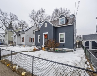 35 Merrimac Ave, Springfield, Massachusetts, 3 Bedrooms Bedrooms, 6 Rooms Rooms,1.5 BathroomsBathrooms,Residential,For Sale,Merrimac Ave,73484325