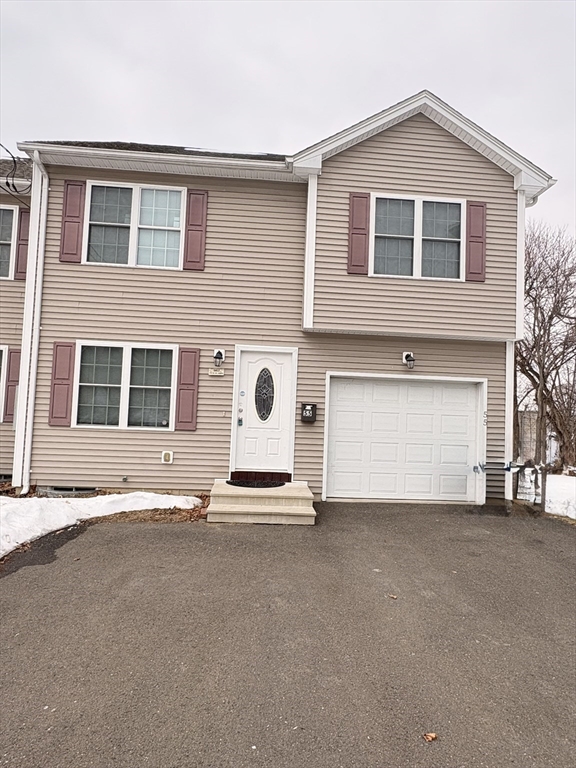 55 Gilmore, Chicopee, Massachusetts, 3 Bedrooms Bedrooms, 4 Rooms Rooms,2 BathroomsBathrooms,Residential Lease,For Rent,Gilmore,73484354