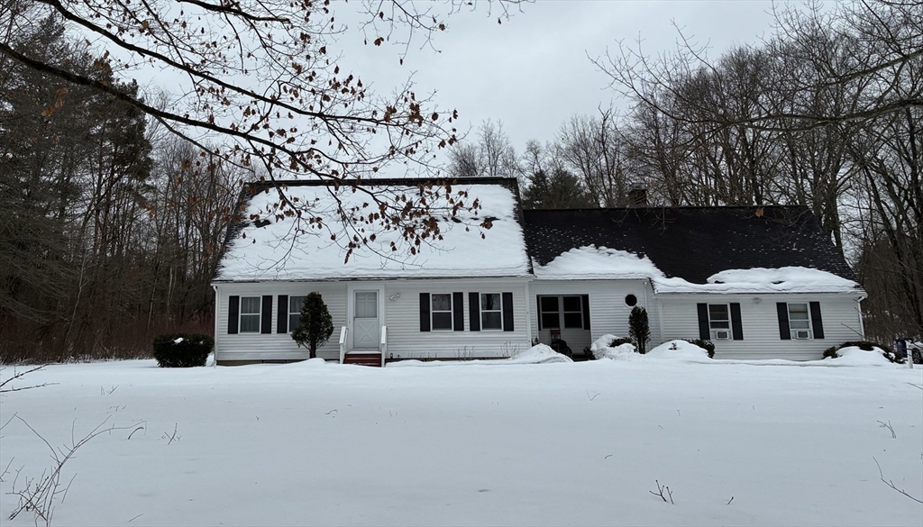 178 W Pomeroy Lane, Amherst, Massachusetts, 6 Bedrooms Bedrooms, 7 Rooms Rooms,3.5 BathroomsBathrooms,Residential,For Sale,W Pomeroy Lane,73484292