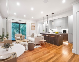 31 Mercer Street, Boston, Massachusetts, 2 Bedrooms Bedrooms, 5 Rooms Rooms,2.5 BathroomsBathrooms,Residential,For Sale,Mercer Street,73484388