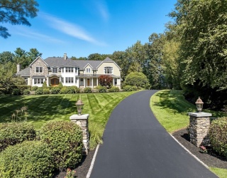 6 Little Hollow Lane, Groton, Massachusetts, 4 Bedrooms Bedrooms, 11 Rooms Rooms,4 BathroomsBathrooms,Residential,For Sale,Little Hollow Lane,73484220