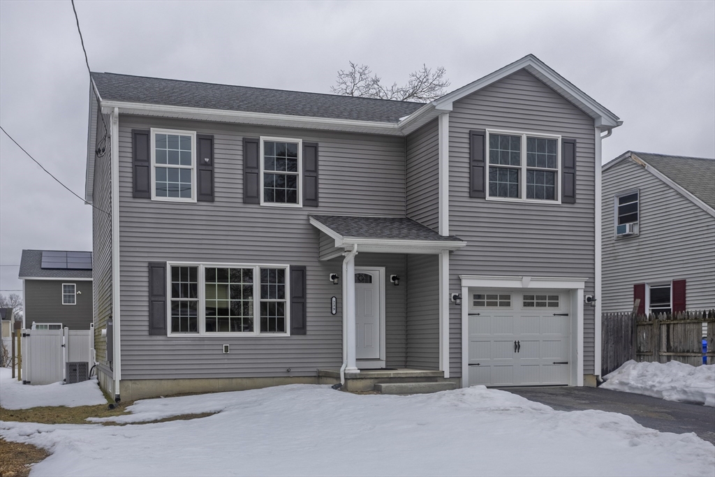 239 Gresham St, Springfield, Massachusetts, 4 Bedrooms Bedrooms, 8 Rooms Rooms,2.5 BathroomsBathrooms,Residential,For Sale,Gresham St,73484459