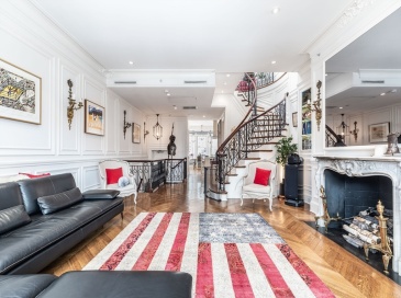 230 Commonwealth Ave, Boston, Massachusetts, 11 Bedrooms Bedrooms, 25 Rooms Rooms,11 BathroomsBathrooms,Residential Income,For Sale,Commonwealth Ave,73484360