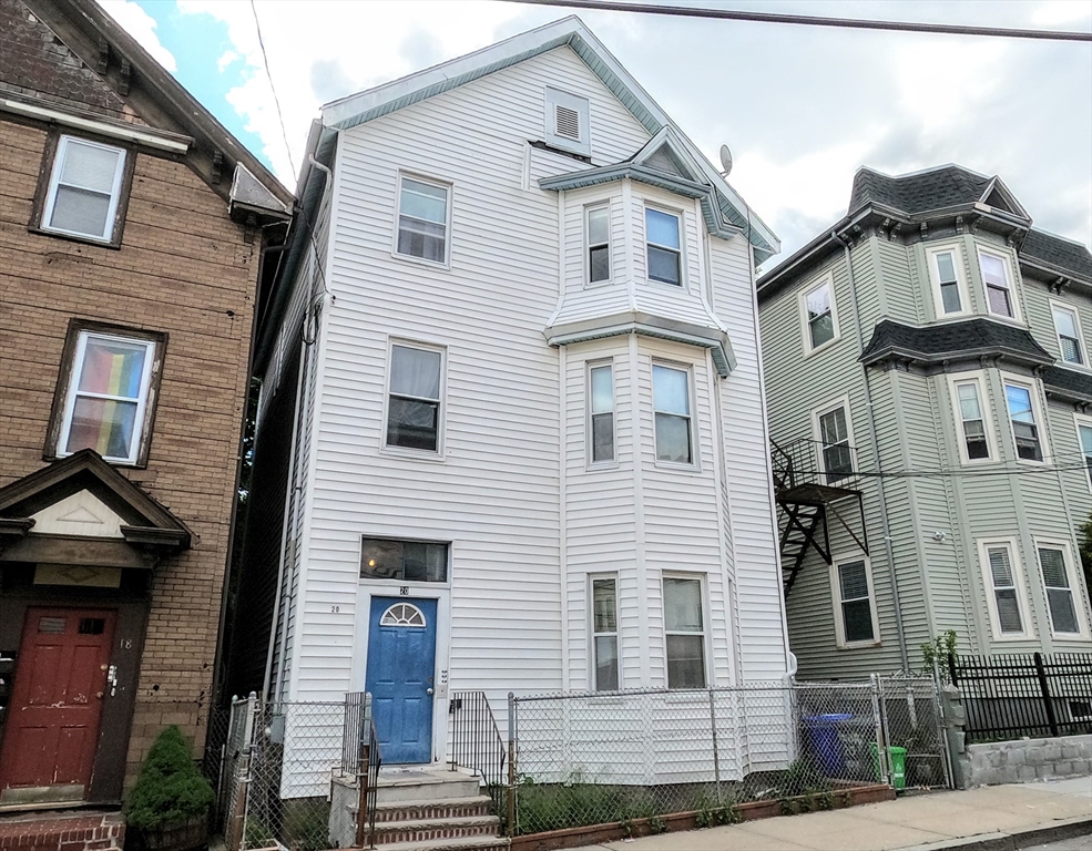 20 Ashley St., Boston, Massachusetts, 2 Bedrooms Bedrooms, 4 Rooms Rooms,1 BathroomBathrooms,Residential Lease,For Rent,Ashley St.,73469484