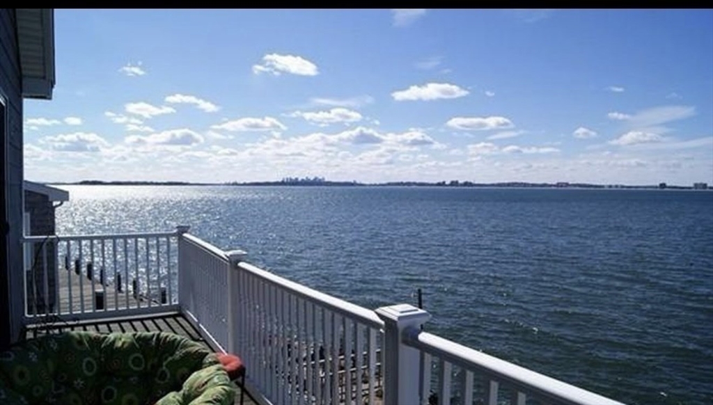 39 Castle Rd, Nahant, Massachusetts, 3 Bedrooms Bedrooms, 6 Rooms Rooms,2.5 BathroomsBathrooms,Residential Lease,For Rent,Castle Rd,73467461